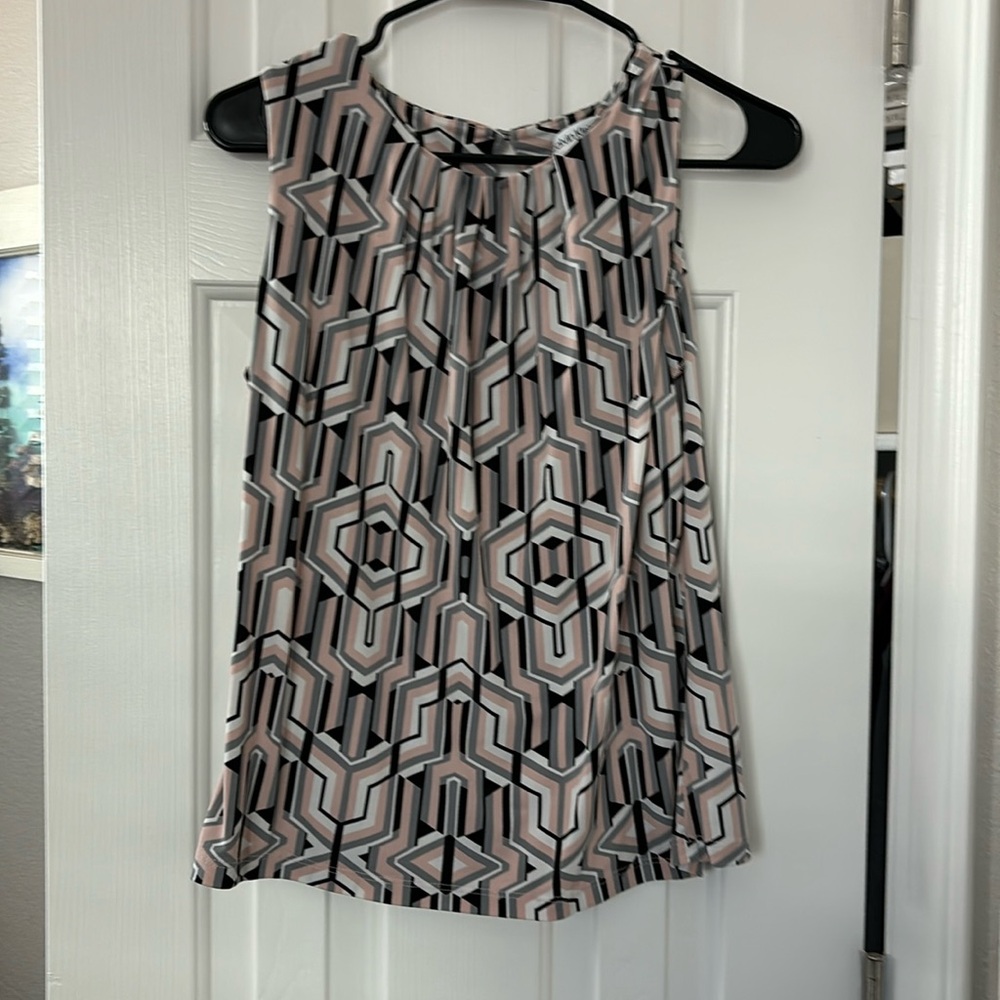 Good condition lightweight top